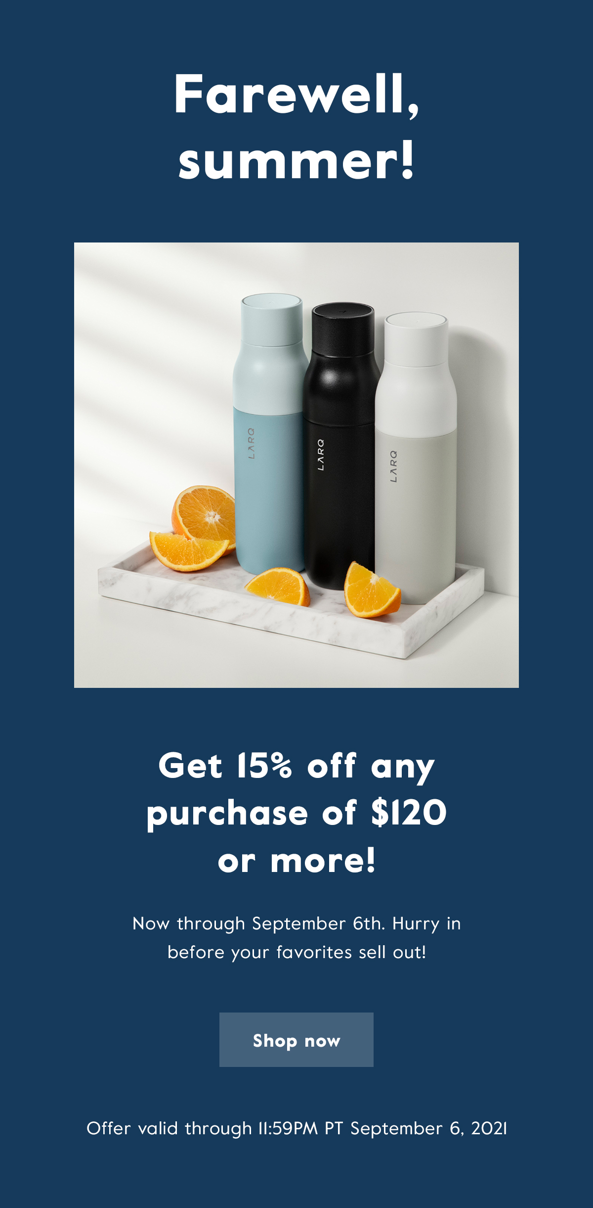 Summer mode: ON - man holding black/onyx LARQ Bottle Movement bottle with black Active Loop